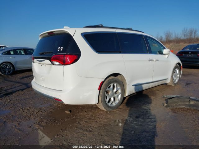 Photo 3 VIN: 2C4RC1BG4HR810067 - CHRYSLER PACIFICA 