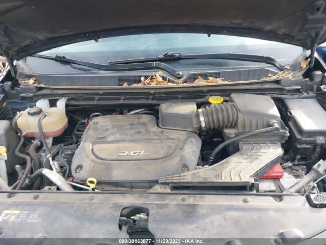 Photo 9 VIN: 2C4RC1BG4HR815947 - CHRYSLER PACIFICA 