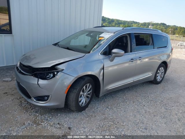 Photo 1 VIN: 2C4RC1BG4JR112094 - CHRYSLER PACIFICA 