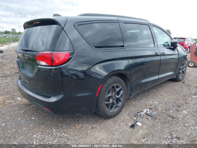 Photo 3 VIN: 2C4RC1BG4JR158587 - CHRYSLER PACIFICA 