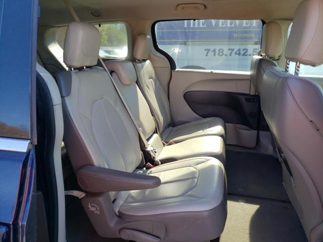 Photo 10 VIN: 2C4RC1BG4JR217377 - CHRYSLER PACIFICA 