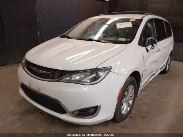 Photo 1 VIN: 2C4RC1BG4KR668665 - CHRYSLER PACIFICA 