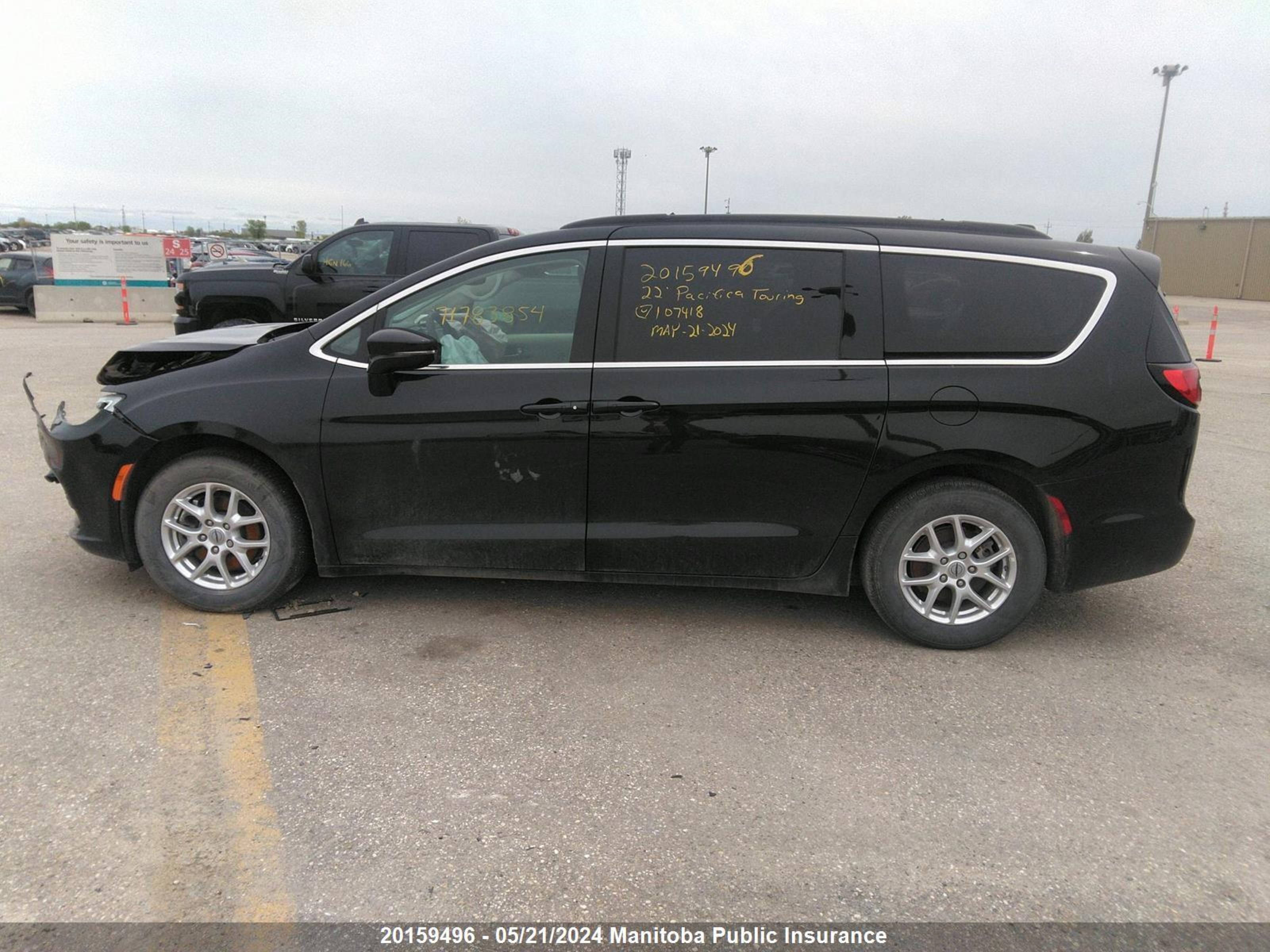 Photo 13 VIN: 2C4RC1BG4NR107418 - CHRYSLER PACIFICA 