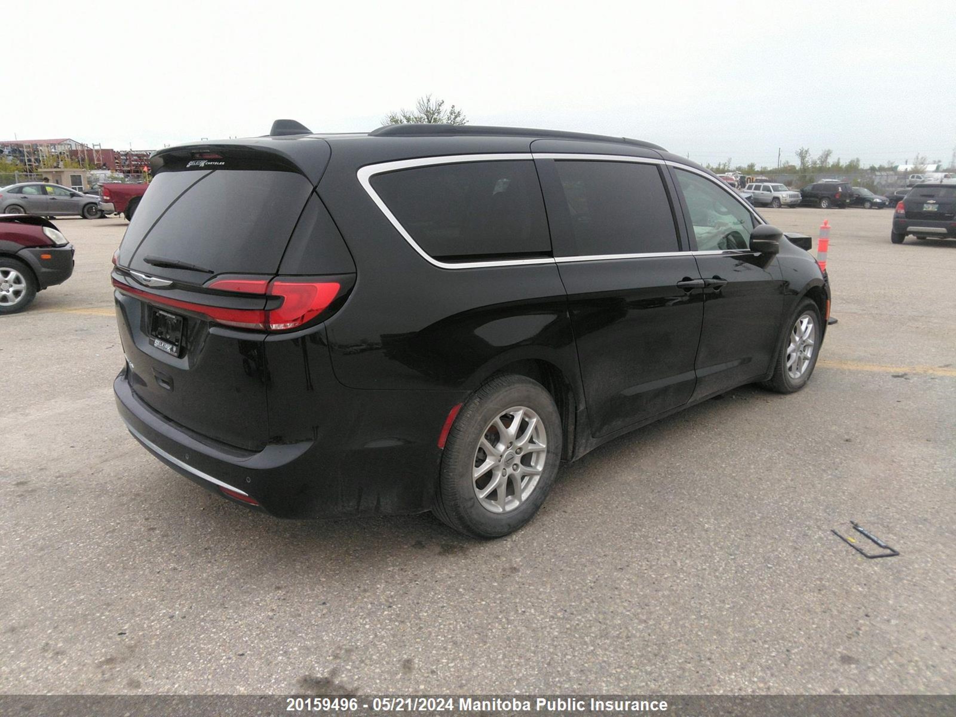 Photo 3 VIN: 2C4RC1BG4NR107418 - CHRYSLER PACIFICA 