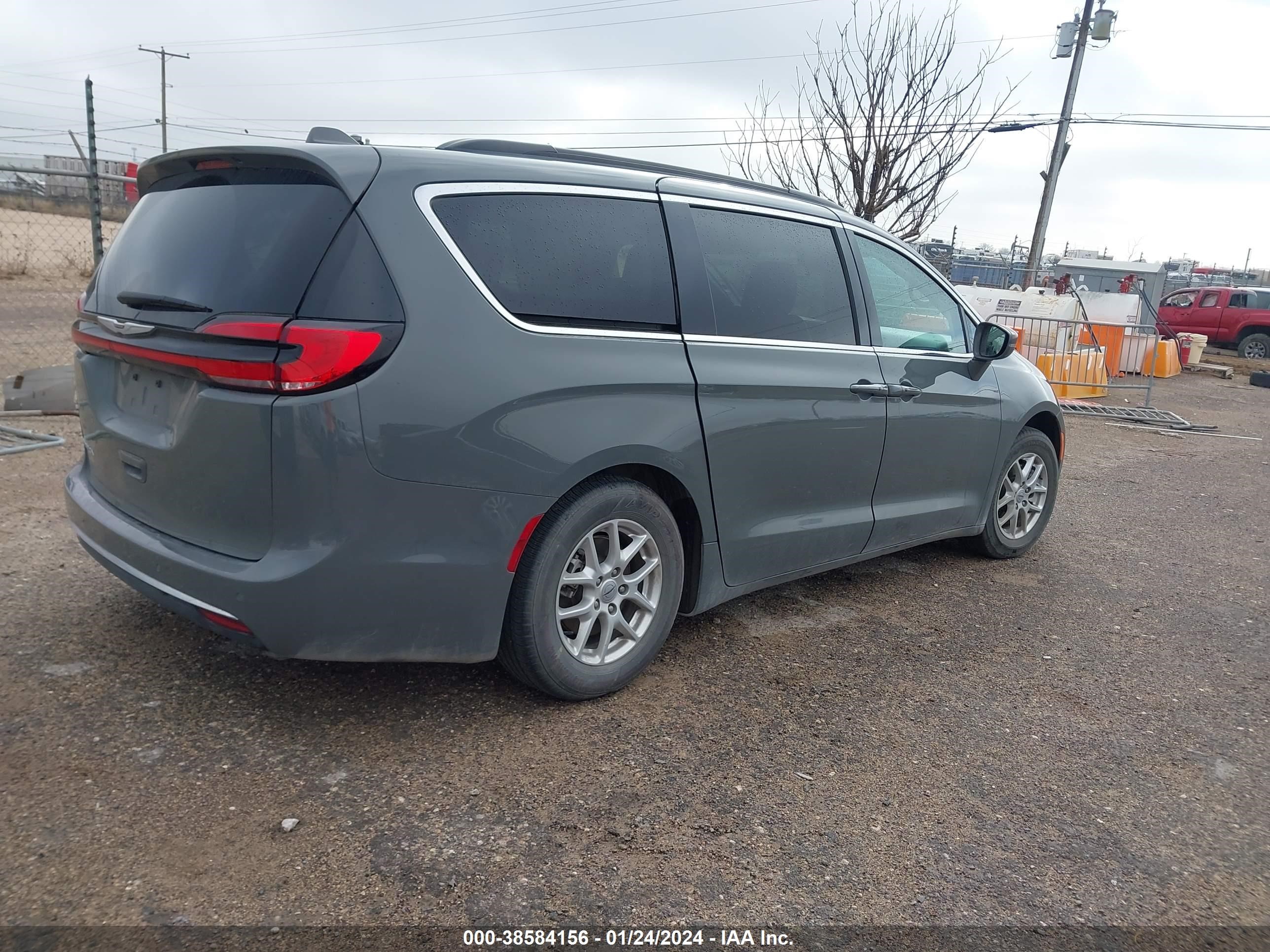 Photo 3 VIN: 2C4RC1BG4NR115549 - CHRYSLER PACIFICA 