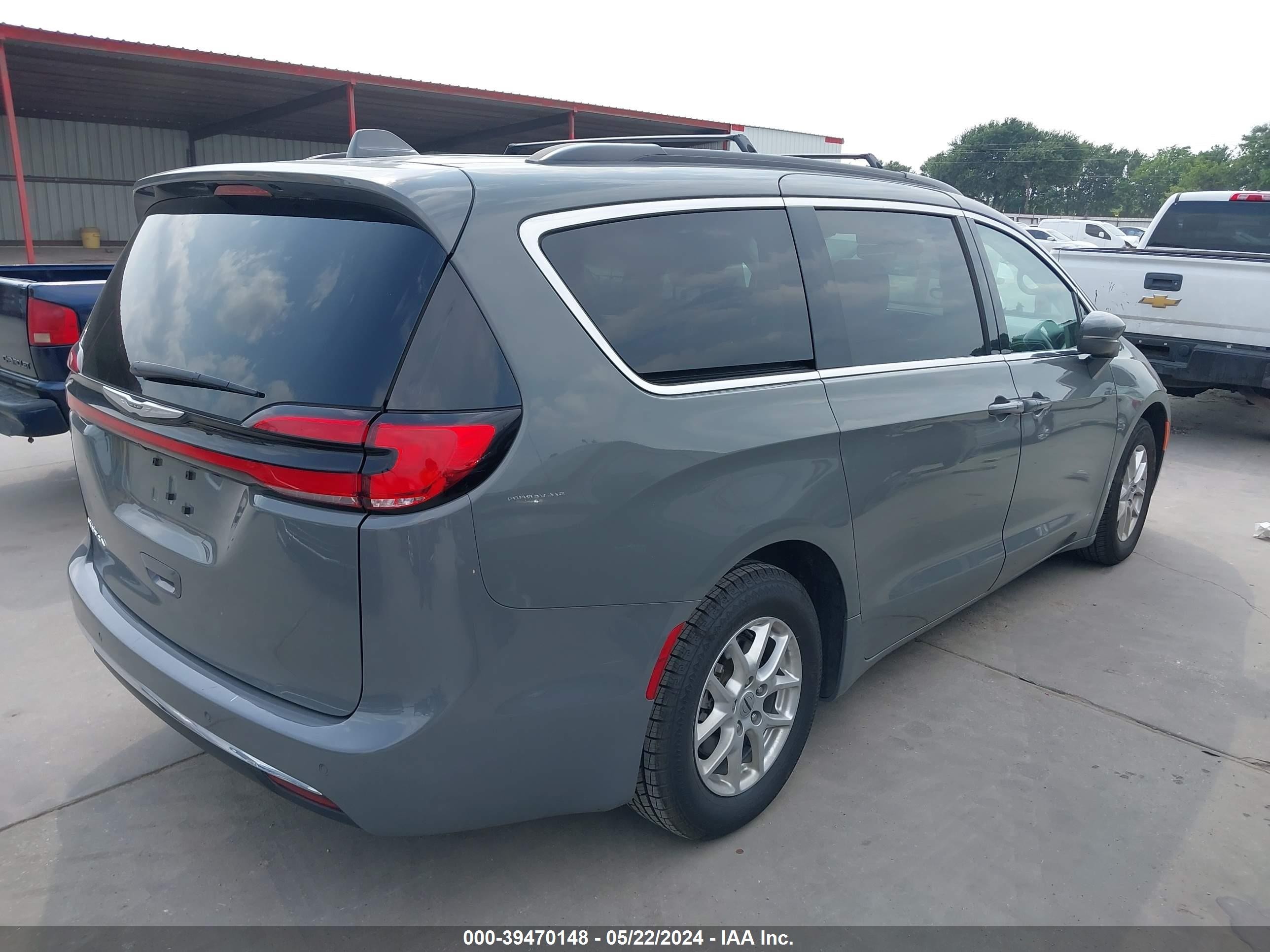 Photo 3 VIN: 2C4RC1BG4NR115891 - CHRYSLER PACIFICA 