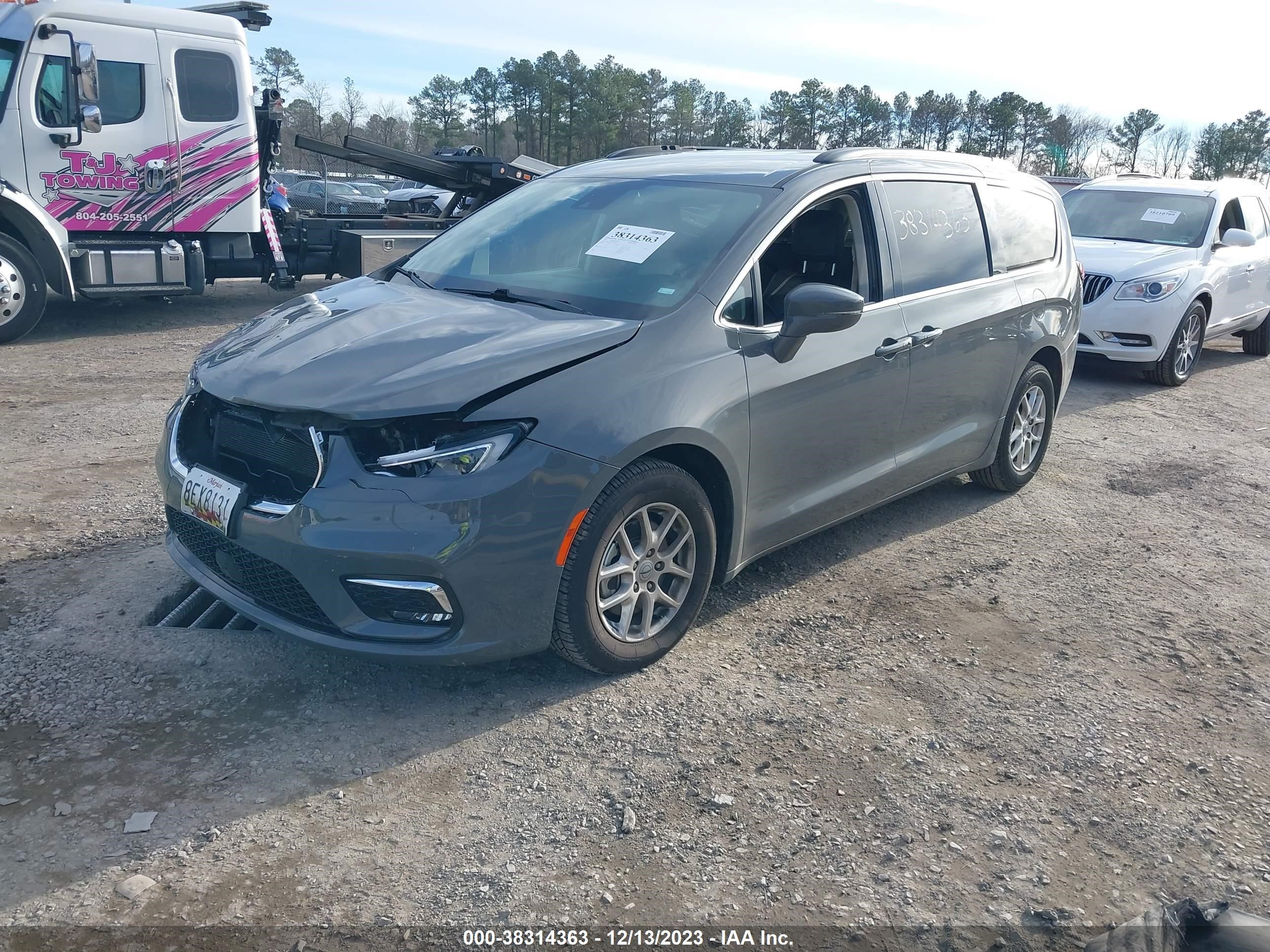 Photo 1 VIN: 2C4RC1BG4NR142055 - CHRYSLER PACIFICA 