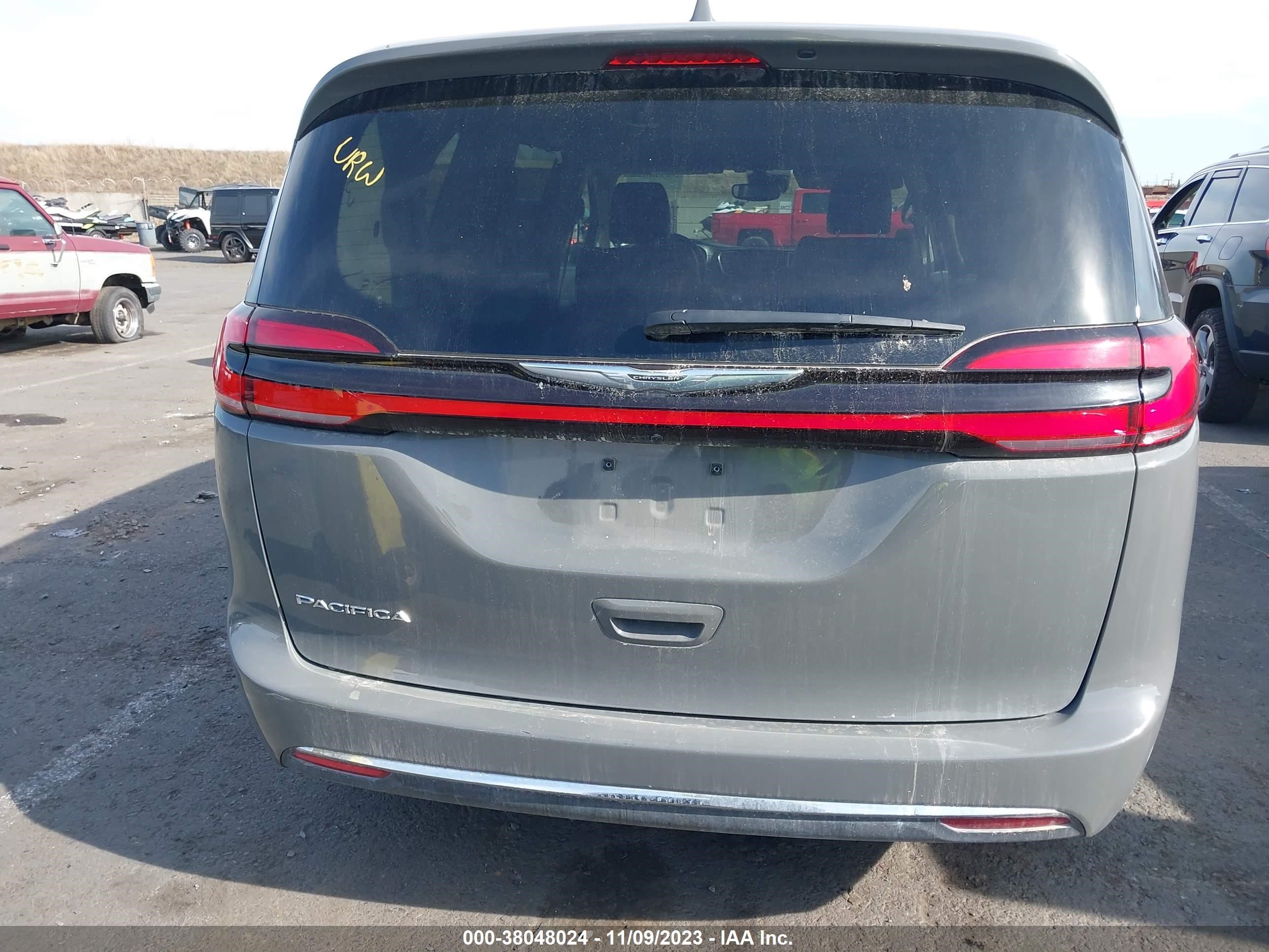 Photo 15 VIN: 2C4RC1BG4NR177050 - CHRYSLER PACIFICA 