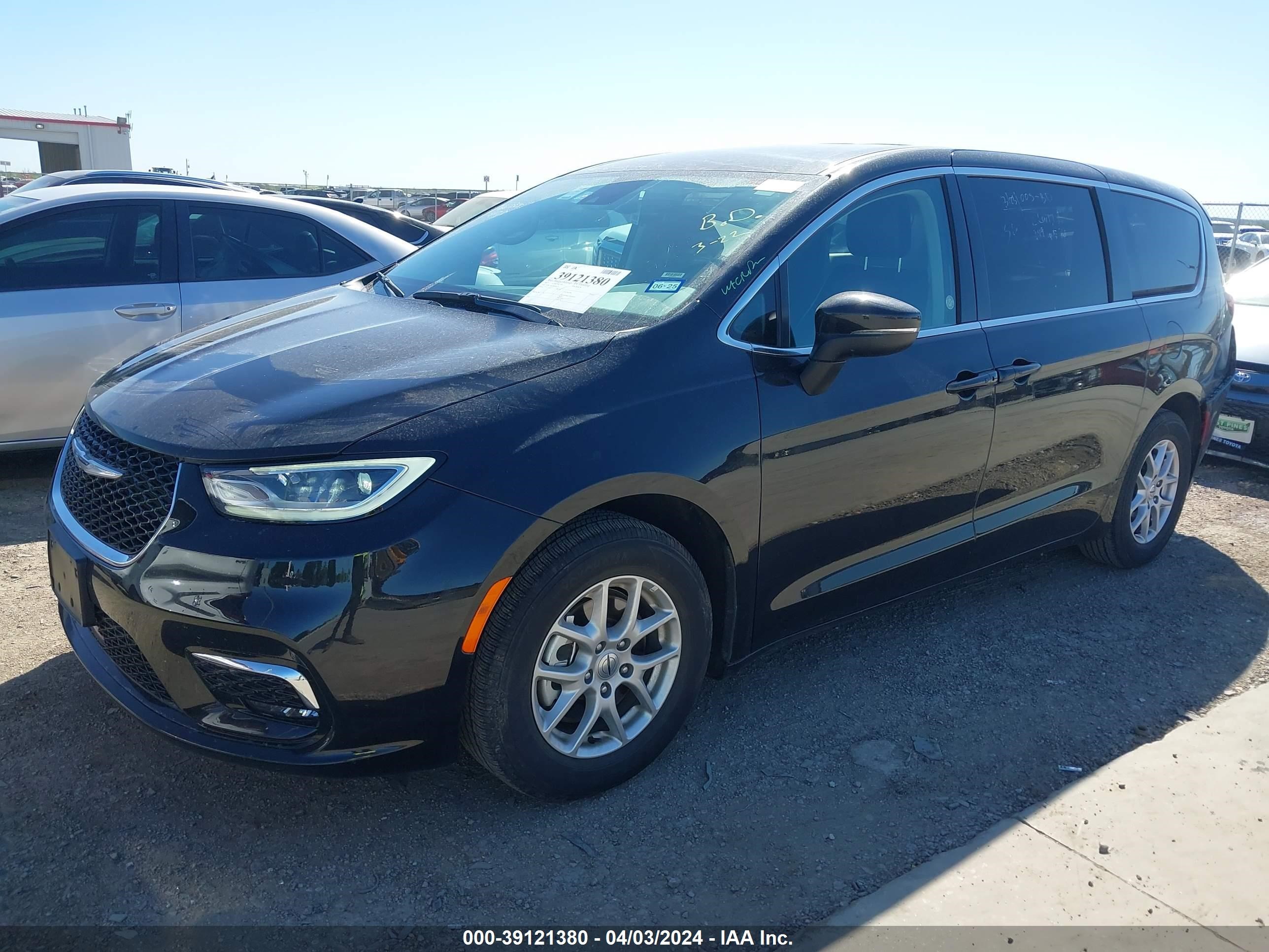 Photo 1 VIN: 2C4RC1BG4PR596163 - CHRYSLER PACIFICA 