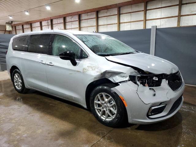 Photo 3 VIN: 2C4RC1BG4RR154941 - CHRYSLER PACIFICA 