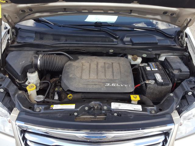 Photo 6 VIN: 2C4RC1BG5CR237186 - CHRYSLER TOWN & COU 