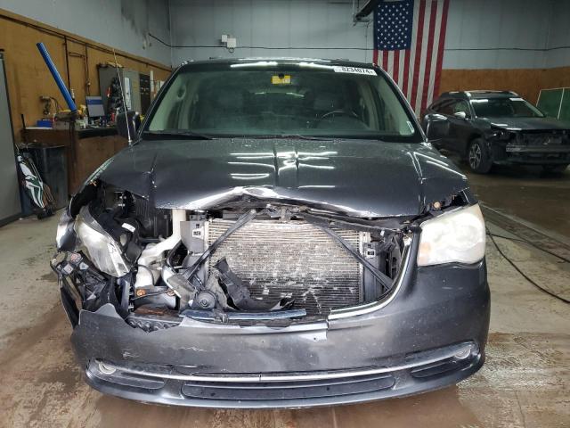 Photo 4 VIN: 2C4RC1BG5CR261066 - CHRYSLER TOWN & COU 