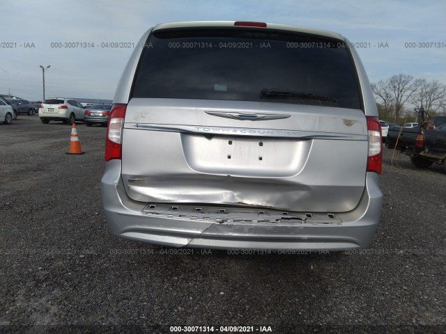 Photo 5 VIN: 2C4RC1BG5CR313635 - CHRYSLER TOWN & COUNTRY 