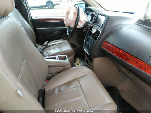 Photo 4 VIN: 2C4RC1BG5CR353505 - CHRYSLER TOWN & COUNTRY 