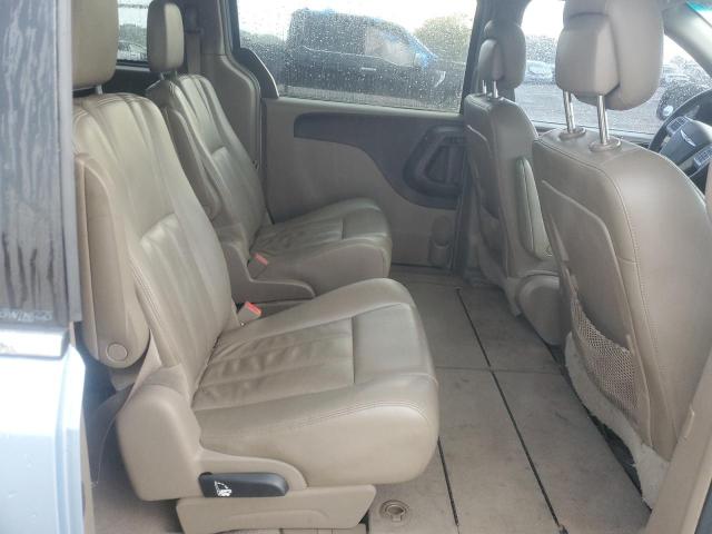 Photo 10 VIN: 2C4RC1BG5CR370000 - CHRYSLER TOWN & COU 