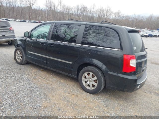 Photo 2 VIN: 2C4RC1BG5DR526750 - CHRYSLER TOWN & COUNTRY 