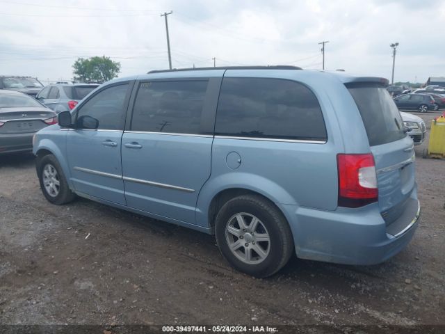 Photo 2 VIN: 2C4RC1BG5DR556394 - CHRYSLER TOWN & COUNTRY 