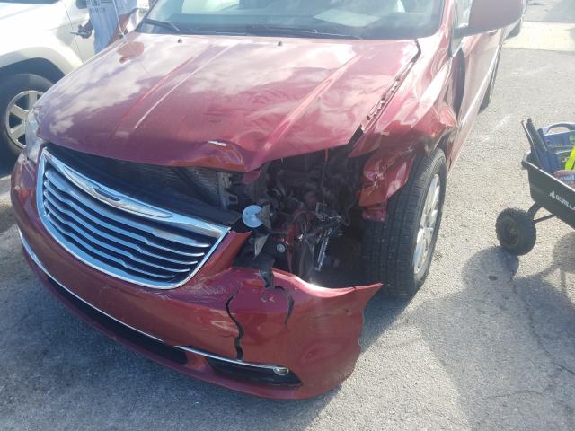 Photo 8 VIN: 2C4RC1BG5DR565502 - CHRYSLER TOWN & COU 