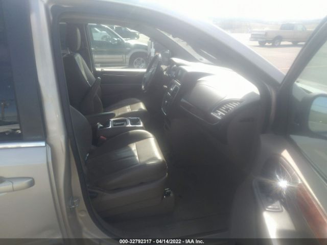 Photo 4 VIN: 2C4RC1BG5DR566441 - CHRYSLER TOWN & COUNTRY 