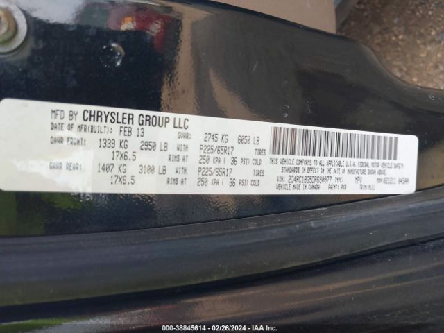 Photo 8 VIN: 2C4RC1BG5DR690077 - CHRYSLER TOWN & COUNTRY 