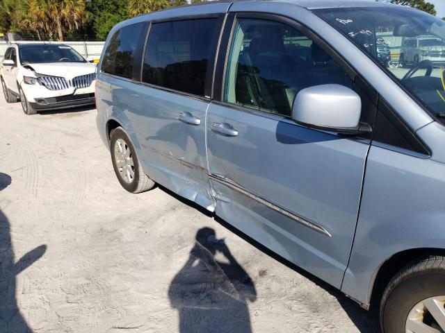 Photo 8 VIN: 2C4RC1BG5DR696333 - CHRYSLER TOWN &AMP COU 