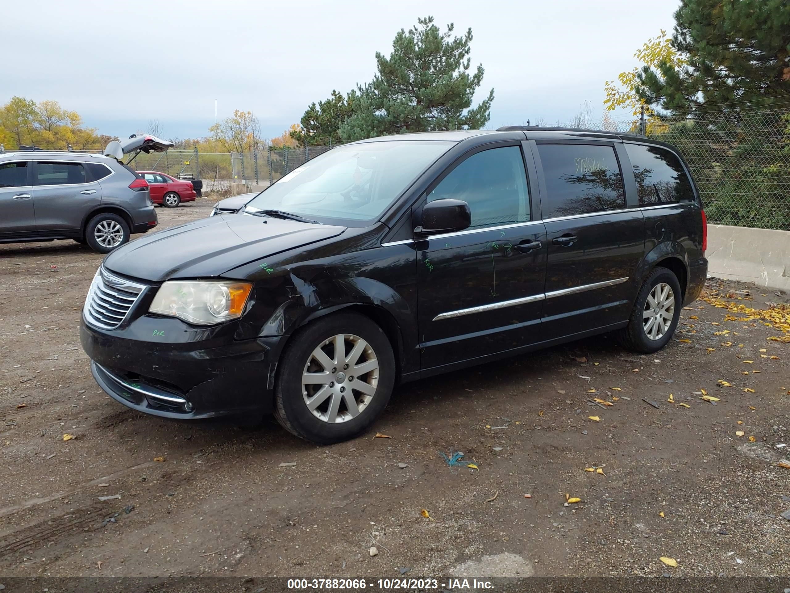 Photo 1 VIN: 2C4RC1BG5DR720792 - CHRYSLER TOWN & COUNTRY 