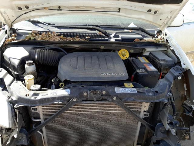 Photo 11 VIN: 2C4RC1BG5DR787408 - CHRYSLER TOWN & COU 