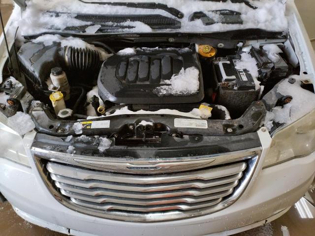 Photo 11 VIN: 2C4RC1BG5ER168941 - CHRYSLER TOWN & COU 