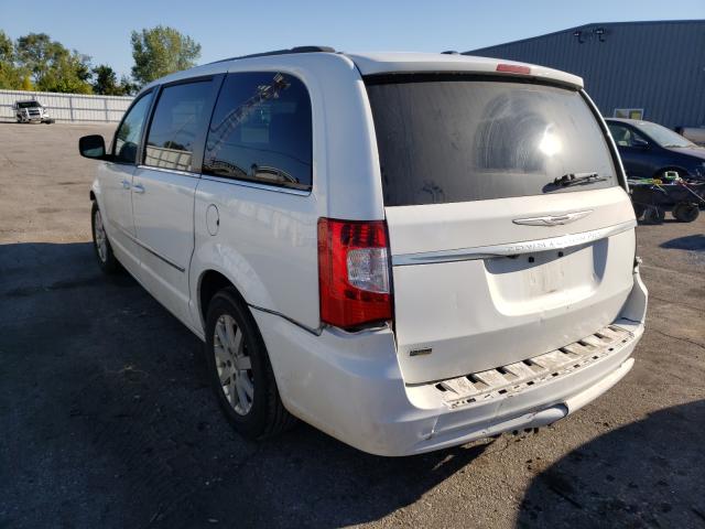 Photo 2 VIN: 2C4RC1BG5ER326095 - CHRYSLER TOWN &AMP COU 