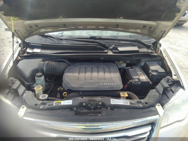 Photo 9 VIN: 2C4RC1BG5ER332690 - CHRYSLER TOWN & COUNTRY 