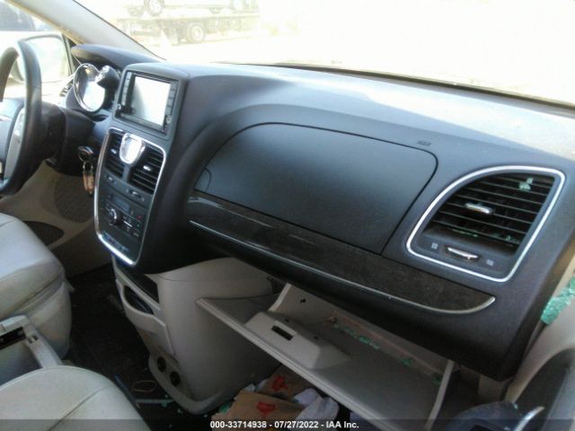 Photo 4 VIN: 2C4RC1BG5ER439836 - CHRYSLER TOWN & COUNTRY 