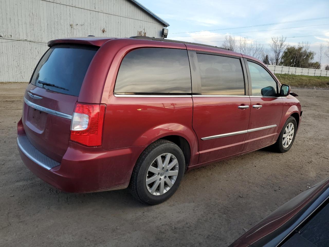 Photo 3 VIN: 2C4RC1BG5FR662217 - CHRYSLER TOWN & COUNTRY 