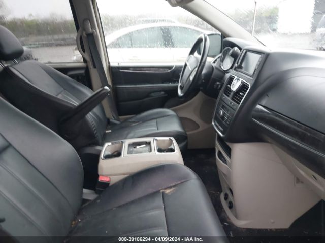 Photo 4 VIN: 2C4RC1BG5FR662900 - CHRYSLER TOWN & COUNTRY 