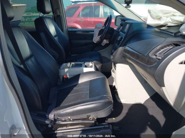 Photo 4 VIN: 2C4RC1BG5FR717636 - CHRYSLER TOWN AND COUNTRY 