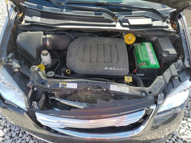 Photo 11 VIN: 2C4RC1BG5GR113795 - CHRYSLER TOWN & COU 