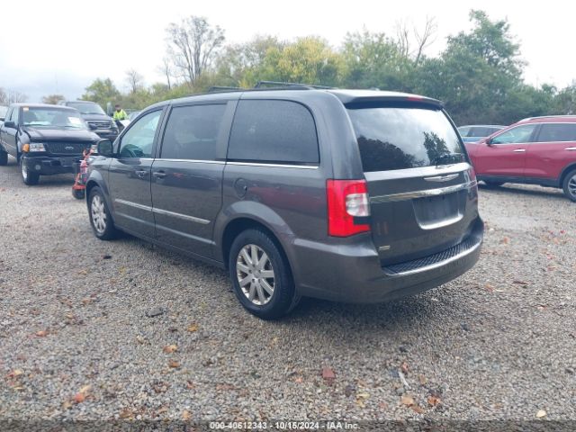 Photo 2 VIN: 2C4RC1BG5GR156761 - CHRYSLER TOWN AND COUNTRY 