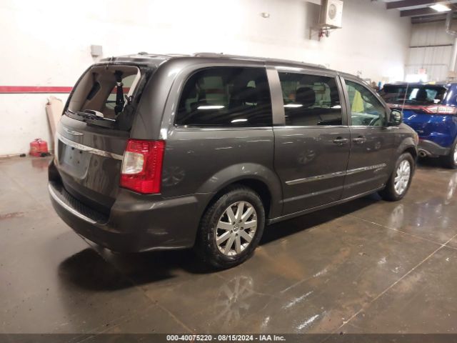 Photo 3 VIN: 2C4RC1BG5GR157781 - CHRYSLER TOWN AND COUNTRY 