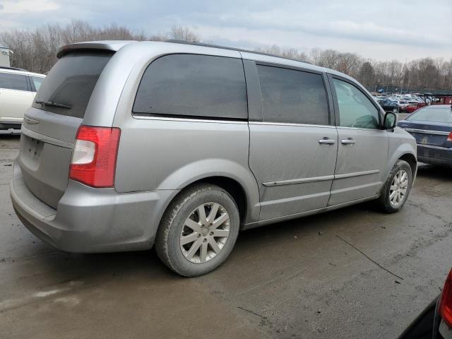 Photo 2 VIN: 2C4RC1BG5GR165721 - CHRYSLER TOWN & COU 