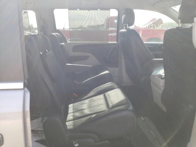 Photo 5 VIN: 2C4RC1BG5GR207935 - CHRYSLER TOWN & COU 