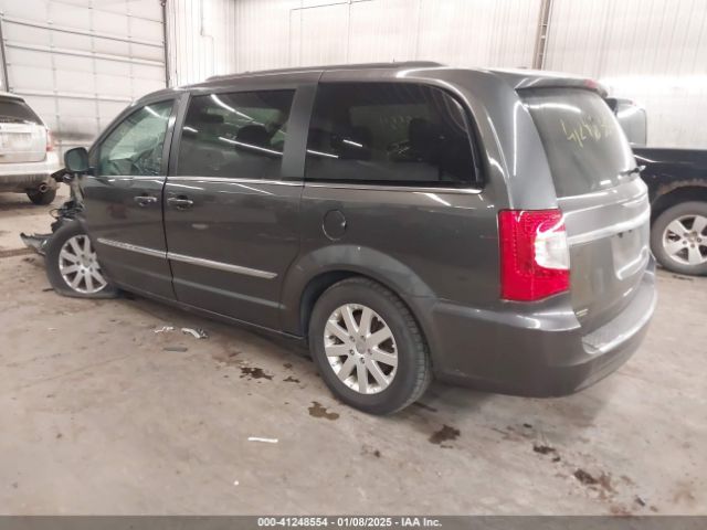 Photo 2 VIN: 2C4RC1BG5GR229692 - CHRYSLER TOWN AND COUNTRY 