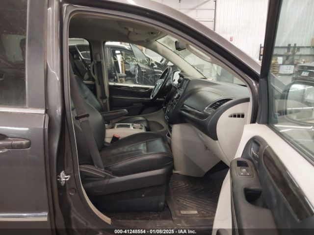 Photo 4 VIN: 2C4RC1BG5GR229692 - CHRYSLER TOWN AND COUNTRY 
