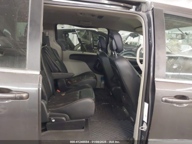 Photo 7 VIN: 2C4RC1BG5GR229692 - CHRYSLER TOWN AND COUNTRY 
