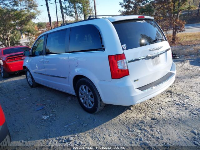 Photo 2 VIN: 2C4RC1BG5GR260117 - CHRYSLER TOWN & COUNTRY 