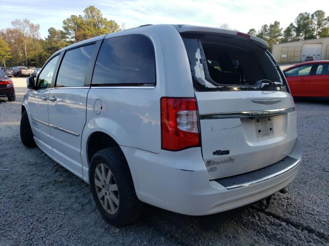 Photo 2 VIN: 2C4RC1BG5GR260845 - CHRYSLER TOWN &AMP COU 