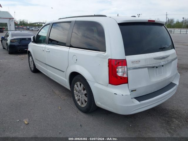 Photo 2 VIN: 2C4RC1BG5GR282358 - CHRYSLER TOWN & COUNTRY 