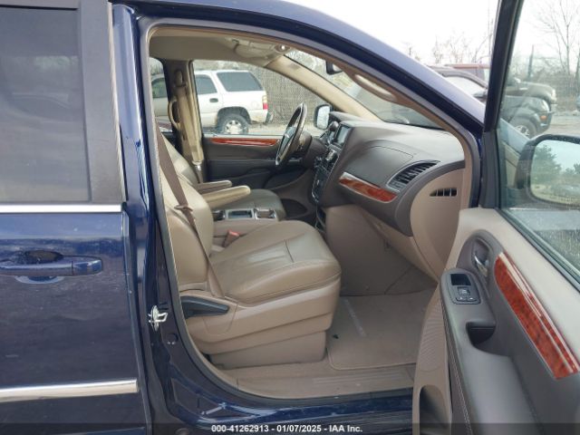 Photo 4 VIN: 2C4RC1BG5GR284434 - CHRYSLER TOWN AND COUNTRY 