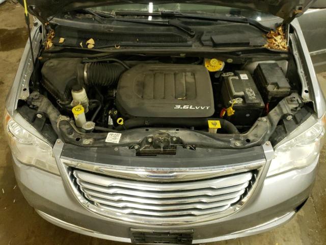 Photo 11 VIN: 2C4RC1BG5GR296633 - CHRYSLER TOWN & COU 