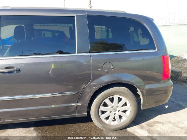 Photo 5 VIN: 2C4RC1BG5GR297359 - CHRYSLER TOWN AND COUNTRY 