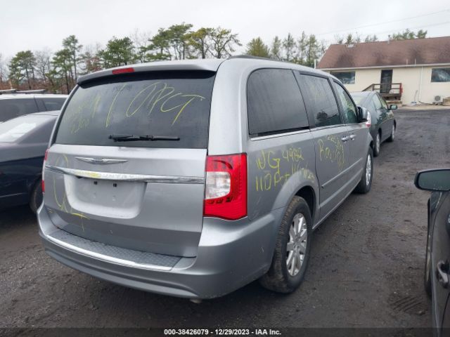 Photo 3 VIN: 2C4RC1BG5GR298589 - CHRYSLER TOWN & COUNTRY 