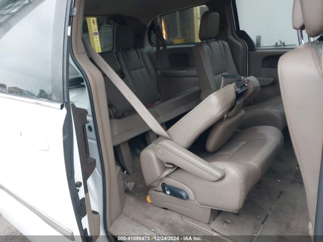 Photo 7 VIN: 2C4RC1BG5GR300020 - CHRYSLER TOWN AND COUNTRY 